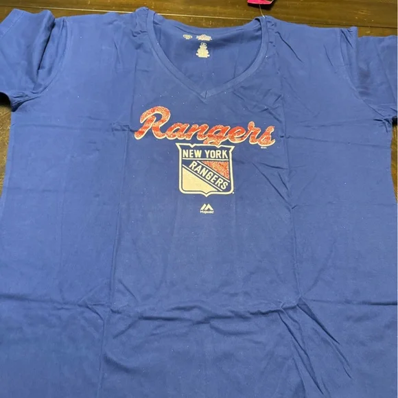 NHL New York Rangers woman’s T-shirt size 1X - Picture 2 of 5